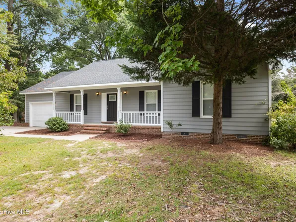 2205 Baywater Drive, Fayetteville, NC 28304