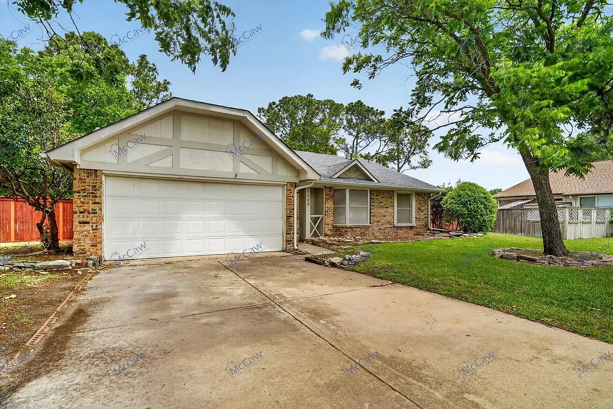 Building Photo - 1325 Garden Terrace Dr