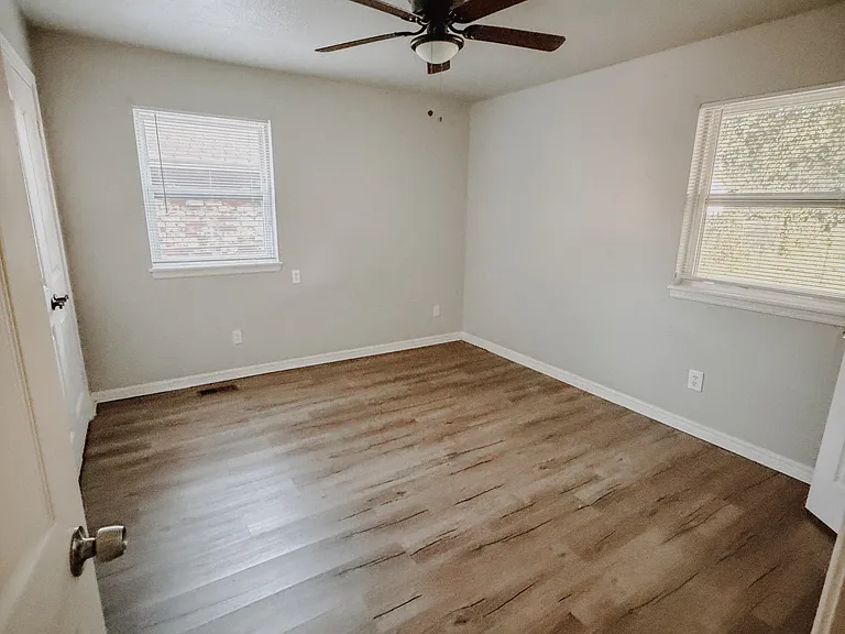 6336 N Hammond Ave — Photo 18