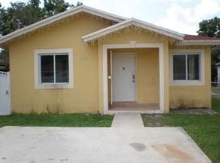 2158 NW 48th St, Miami, FL 33142
