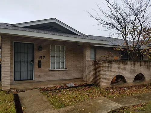 317 Babcock Rd Photo 1