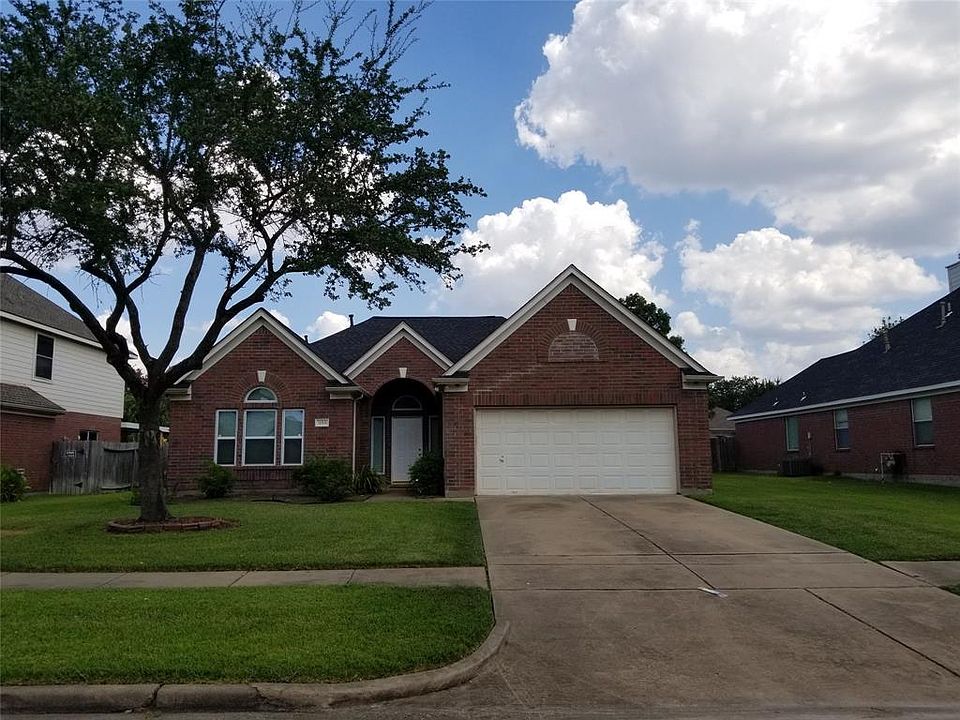 1st image of 12311 Fox Meadow Dr