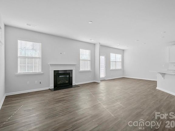 5th image of 12807 Canterbury Castle Dr