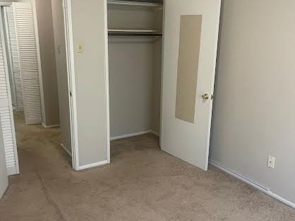 4355 Maryland Ave APT 320