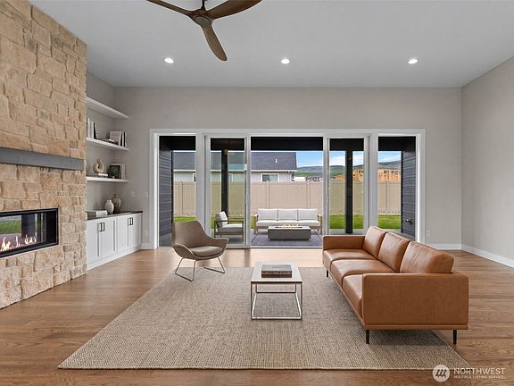 3rd image of 2244 Brinley Court