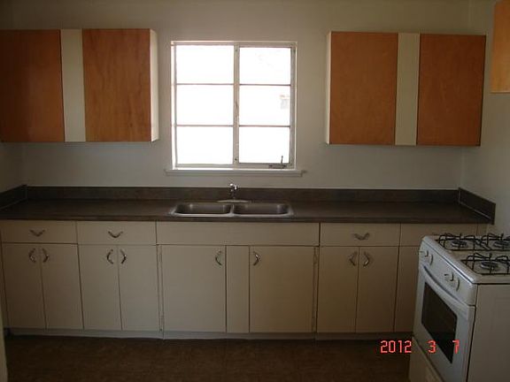 3rd image of 5511 Waycross Ave
