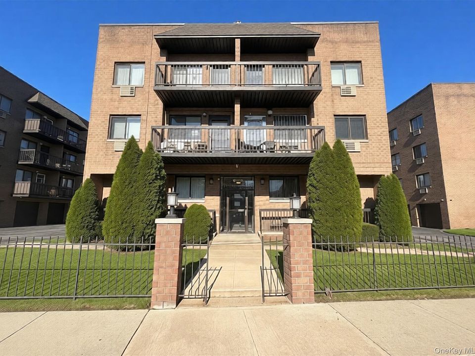 1st image of 9711 N Conduit Avenue #2C
