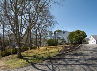 9 Pokonoket Rd, Plymouth, MA 02360