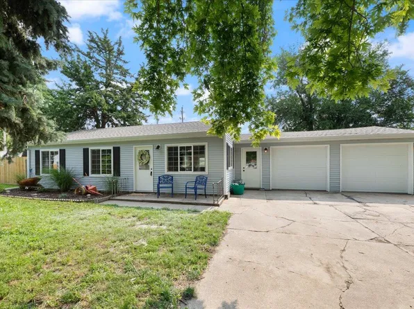 4041 Ramelle Dr, Council Bluffs, IA 51501