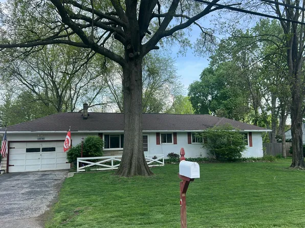1718 Francisco Rd, Columbus, OH 43220