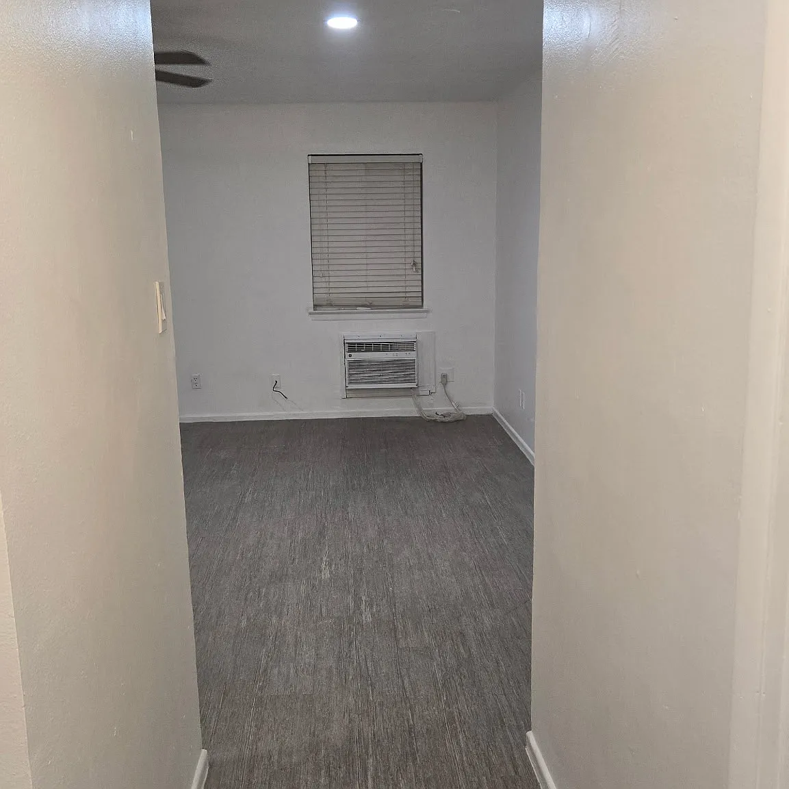 Studio, 475 sqft, $825 — Photo 3