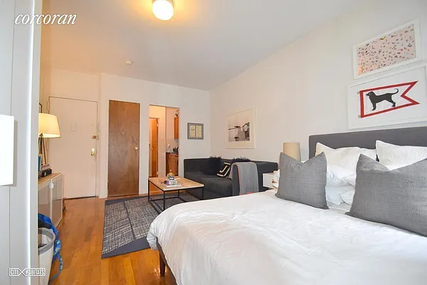 Rented by Corcoran | media 8