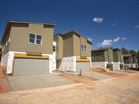 2nd image of 303 Spruce Meadow Grv