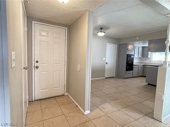 4th image of 3578 Florrie Ave