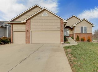 5009 N Marblefalls St, Wichita, KS 67219