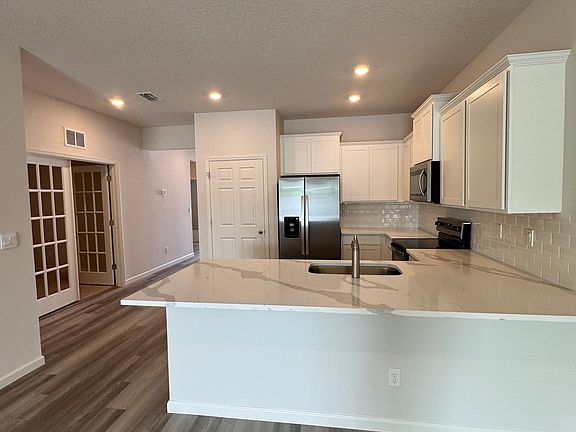 3rd image of 8956 Orchid Reserve Cir #56