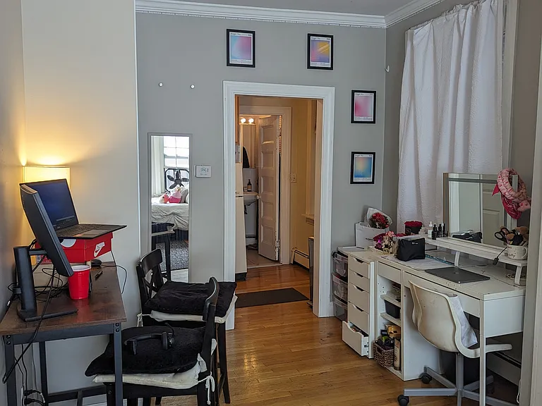 50 Joy St #1R — Photo 7