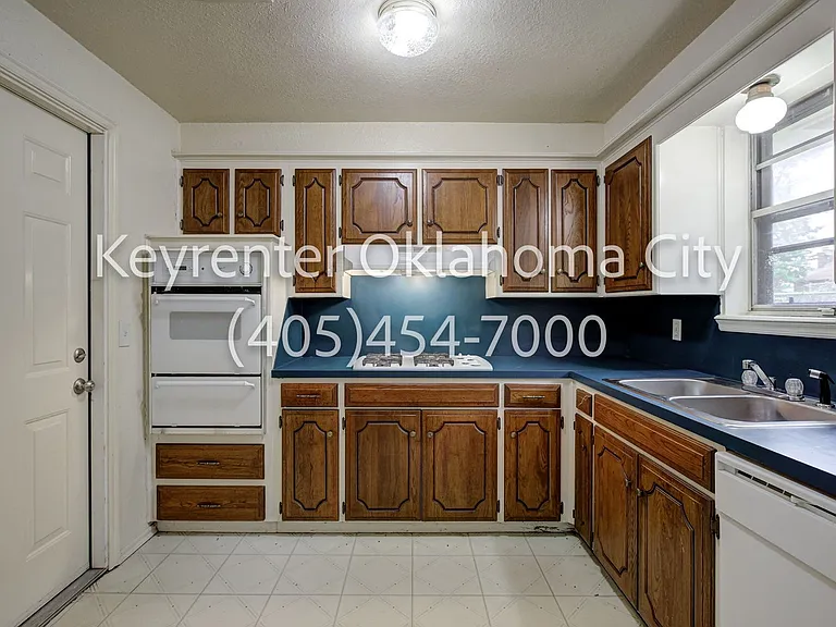 5316 S Briarwood Dr — Photo 14