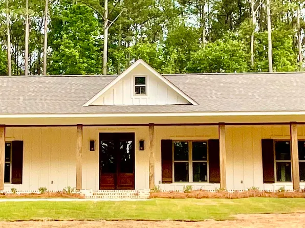 277 Lake Eddins 1638, Pachuta, MS 39347