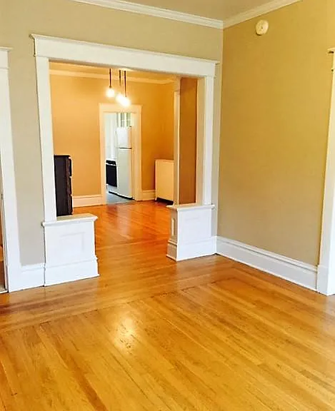 519 W 5th Ave #D — Photo 1