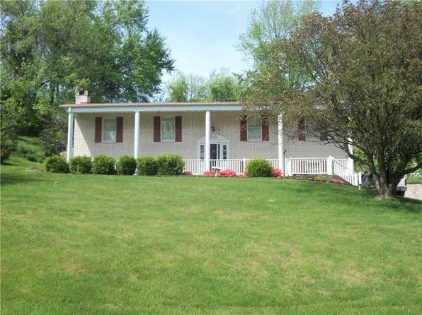 404 Ranch Rd, Dunbar, PA 15431