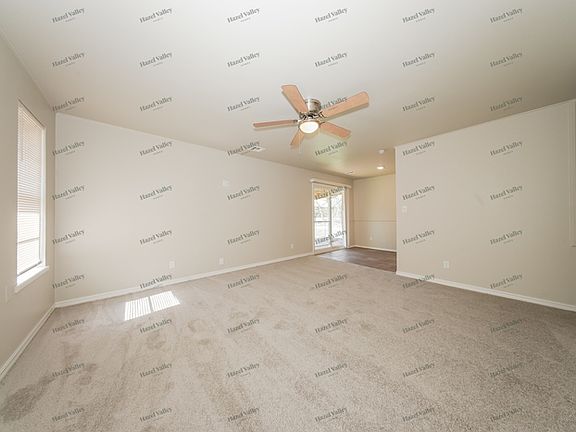 4th image of 5921 N College St