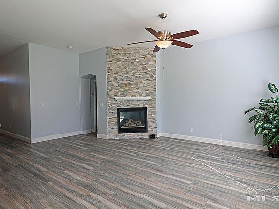 5th image of 7776 Corneta Ct