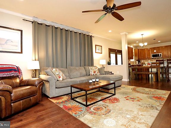 4th image of 7004 Hunterleigh Dr