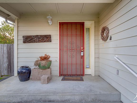 5th image of 4778 Kincaid Ct