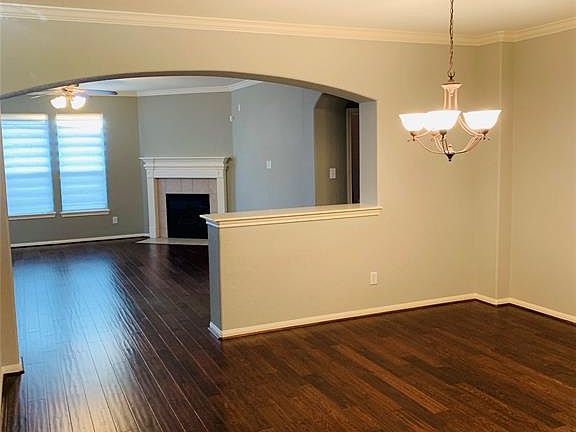 5th image of 735 McIntosh Bend Dr