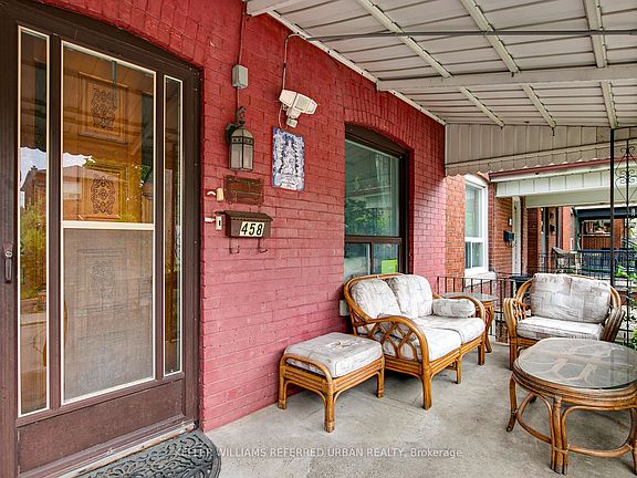 4th image of 458 Concord Ave