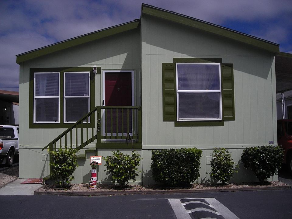 1st image of 20 Russell Rd Space 108