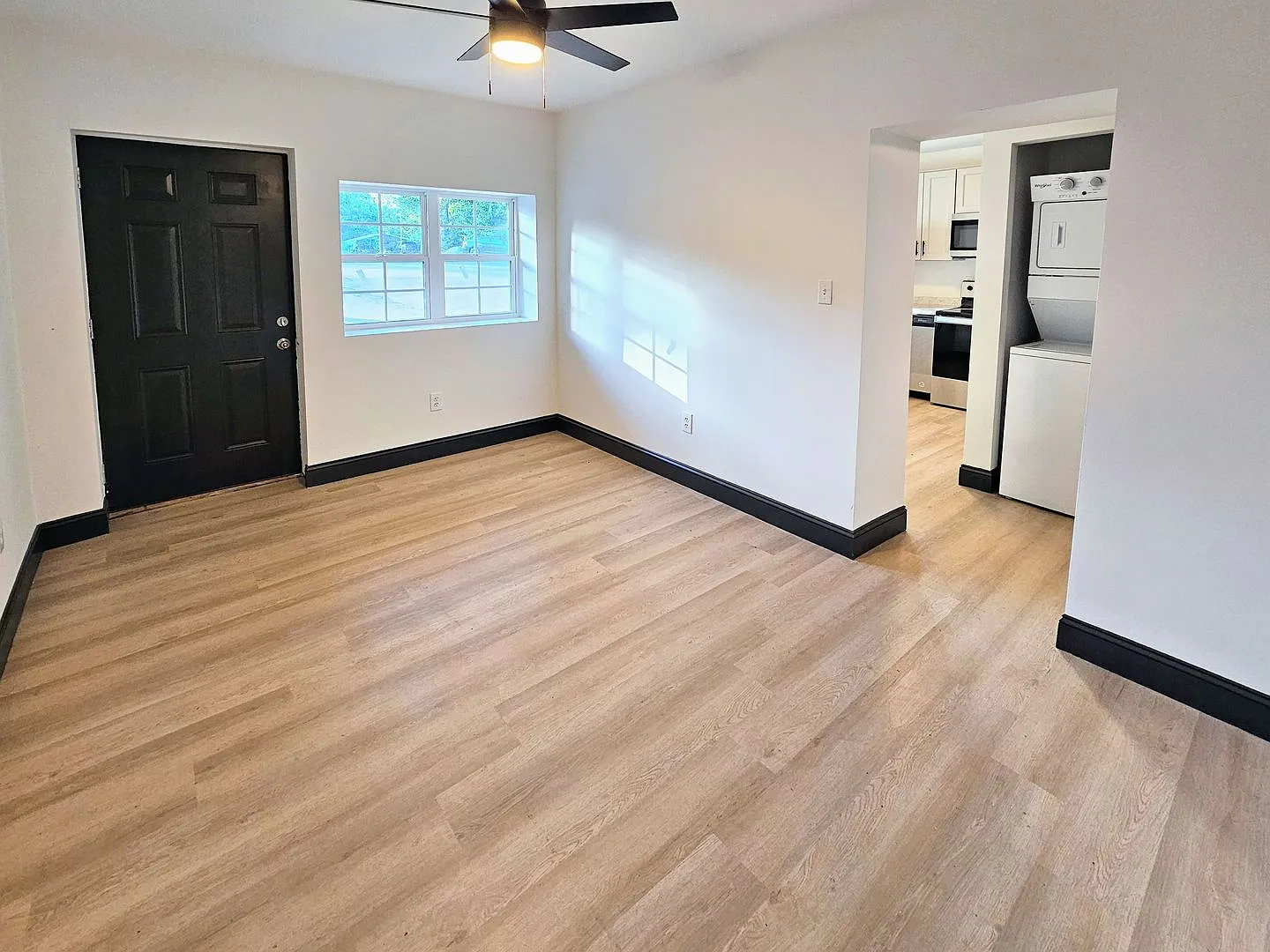 Knoxville 37914 - Newly renovated apartment! — Photo 2