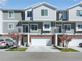 4216 W Gunlock Park Ct, Riverton, UT 84096