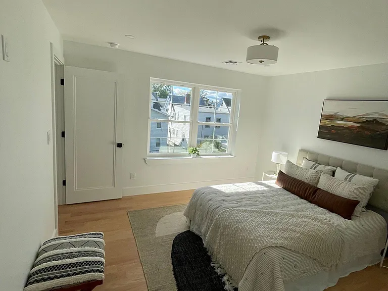 237 Boyden Ave — Photo 14