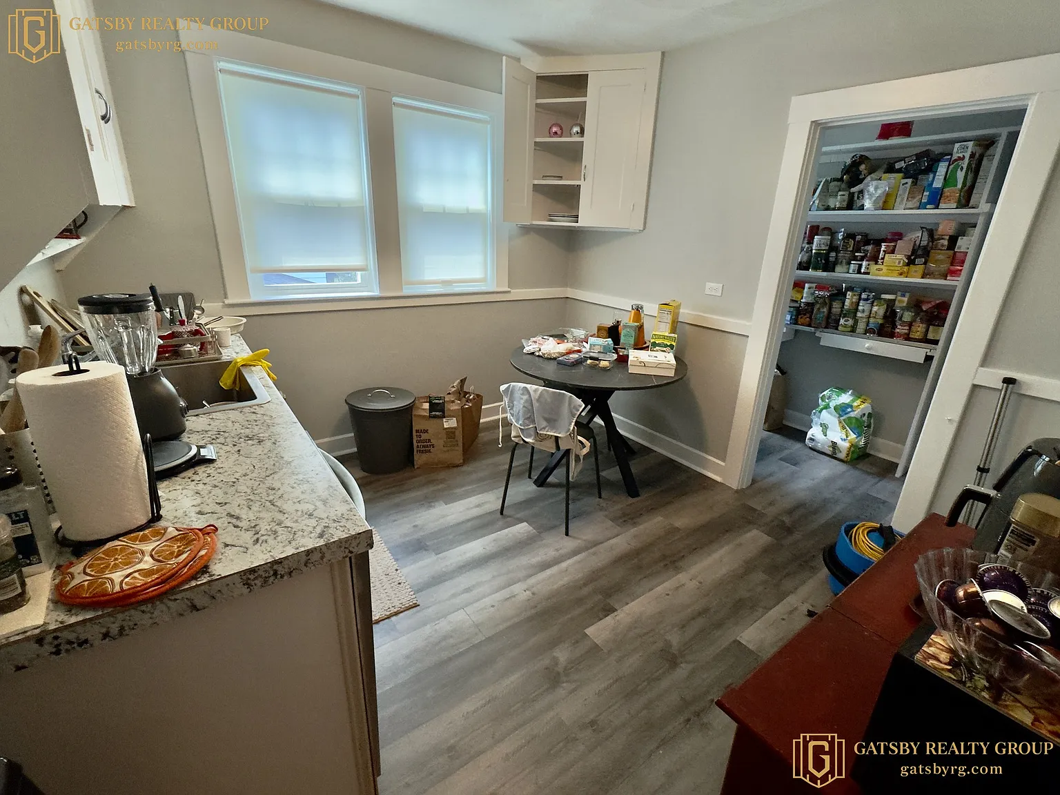 2 bed, 1.0 bath, 1200 sqft, $3,500 — Photo 3