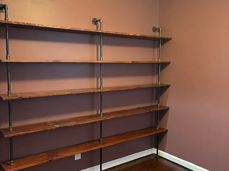 2331 Rowland Ave — Photo 10