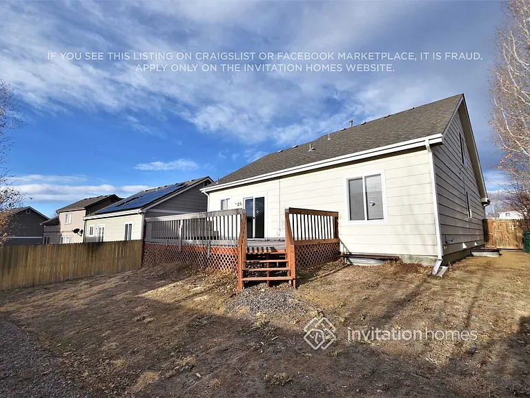 19710 E Lasalle Dr — Photo 19