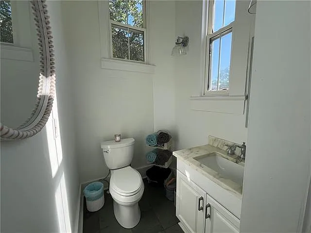 5127 Prytania St #5 — Photo 12