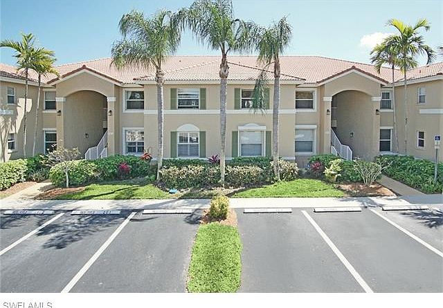 1st image of 2424 Millcreek Ln APT 103