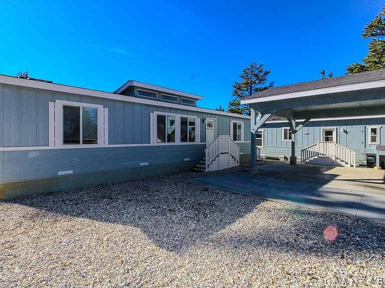 1336 La Crescenta Dr #2 — Photo 28