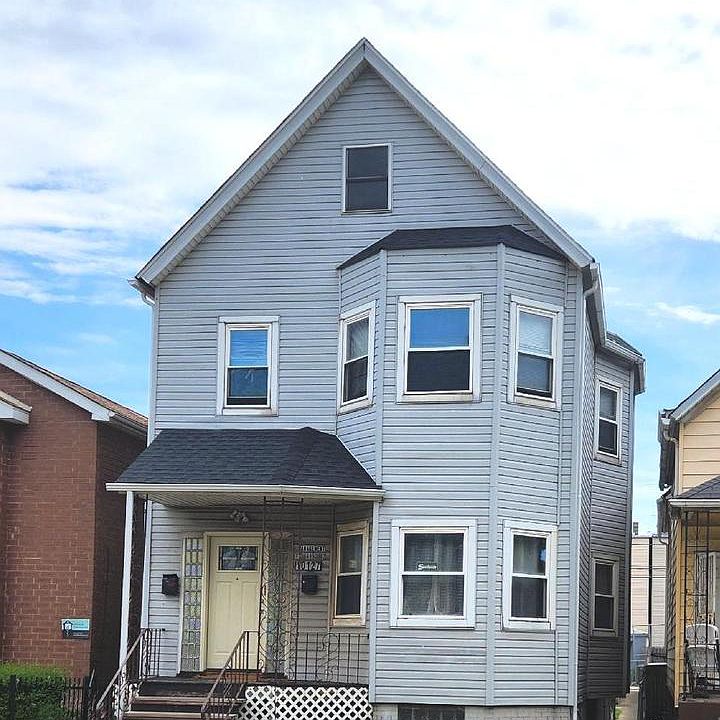 1st image of 10127 S Avenue L