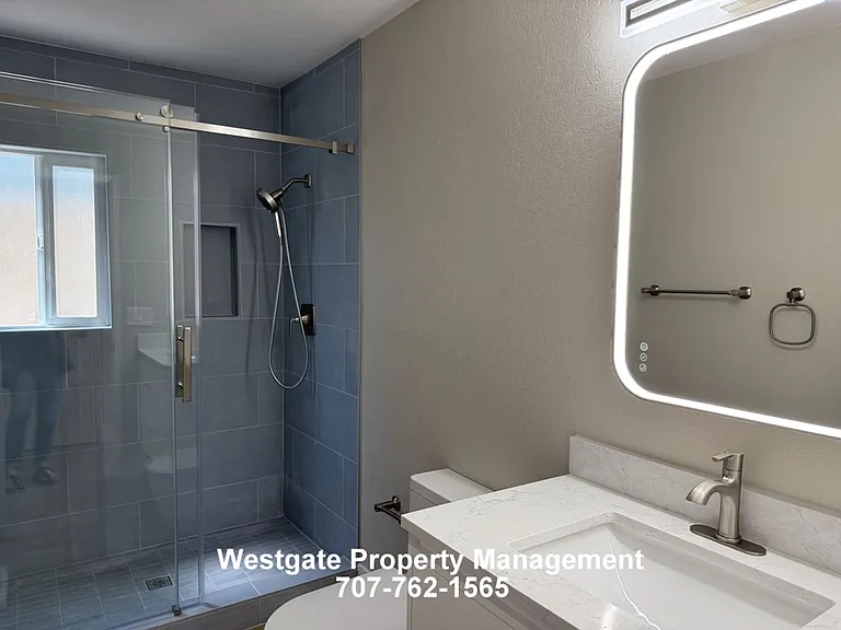 678 Holly Ave — Photo 14