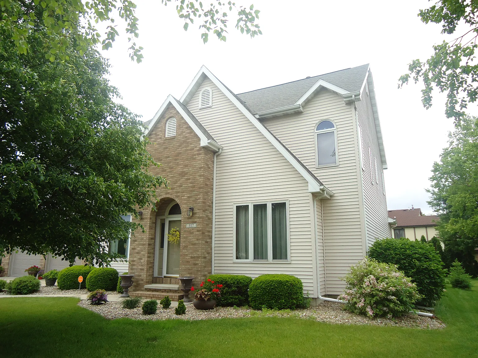 517 Neipswah Ave photo 1
