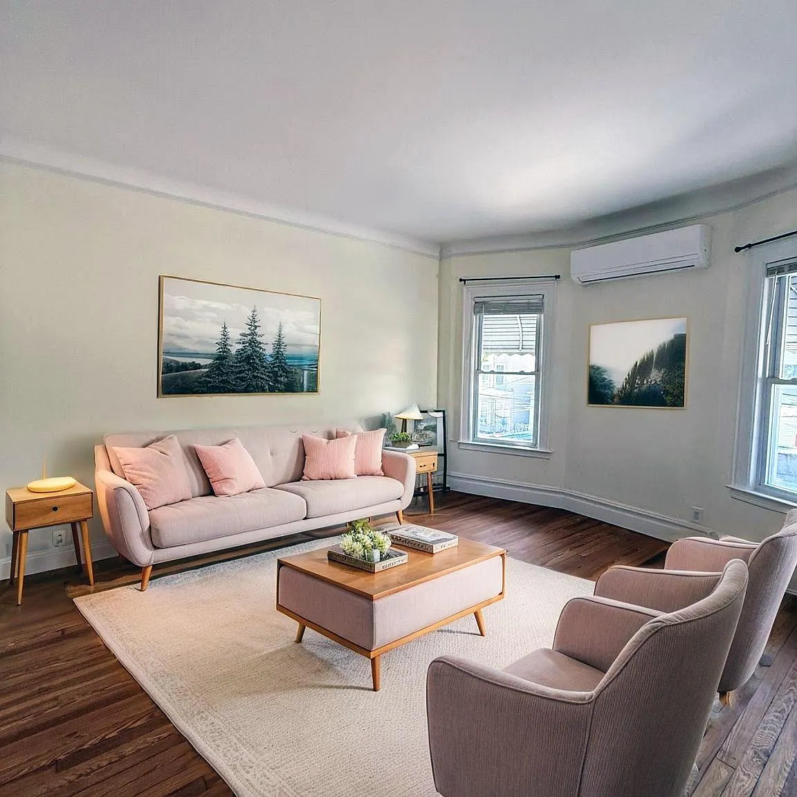 3 bed, 2.0 bath, 1200 sqft, $3,800 — Photo 2