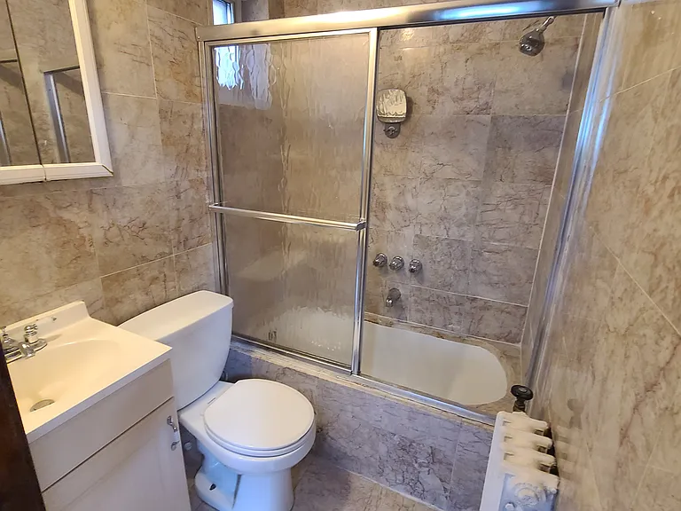 396 Bleecker St #4H — Photo 8