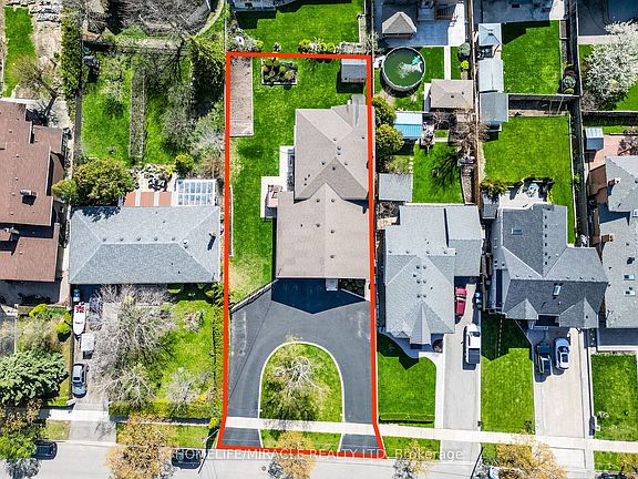 3rd image of 3188 Parkerhill Rd