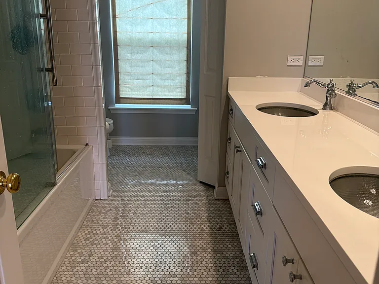 Morningview Dr — Photo 5