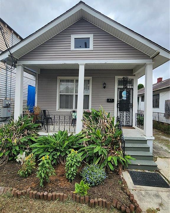 1st image of 4631 Clara St