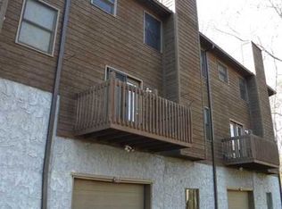 702 Parkway Vista Dr, Asheville, NC 28805